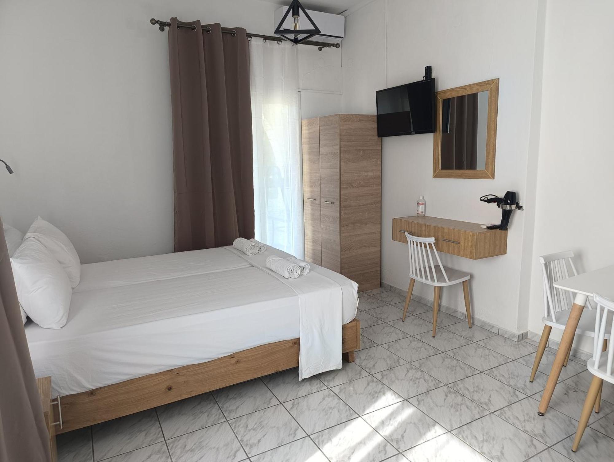 Galini Apartments Bali  Exterior photo