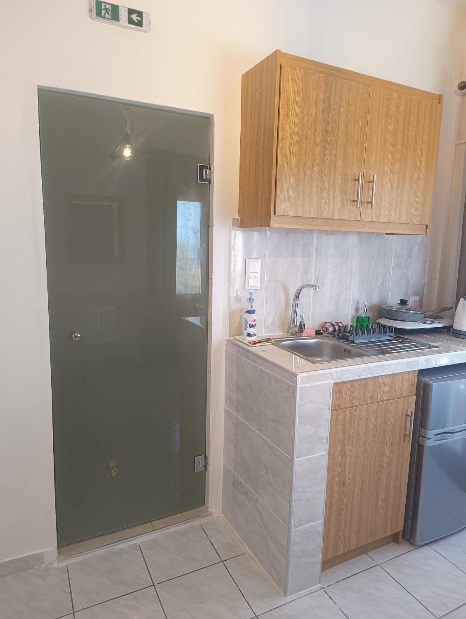 Galini Apartments Bali  Exterior photo