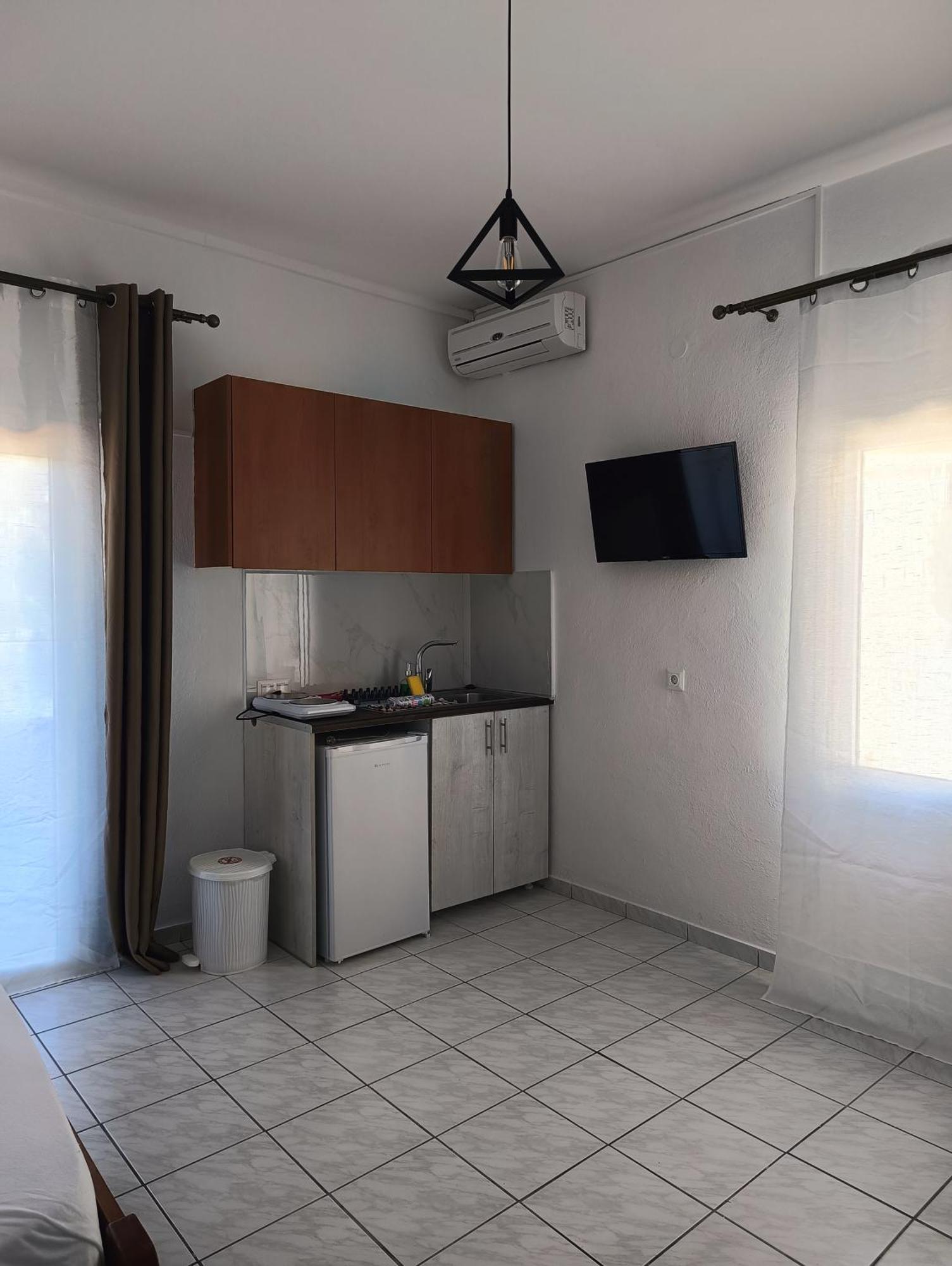 Galini Apartments Bali  Exterior photo
